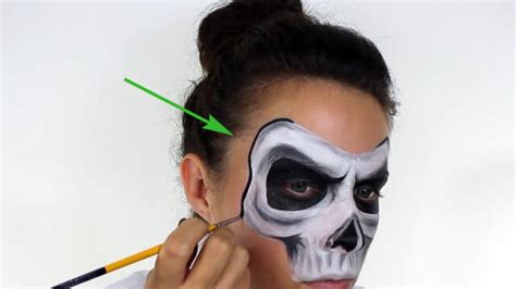 Easy Half Face Skeleton Makeup