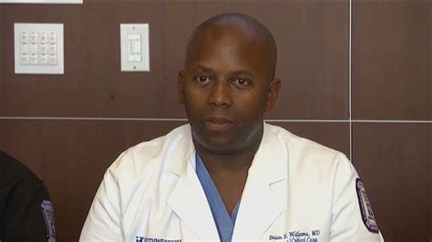 Black Doctor Who Treated Police Officers Shot In Dallas Speaks Out About Violence Cbc Ca