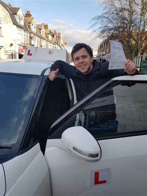 Passers Gallery Expert Driving Driving Lessons In Essex