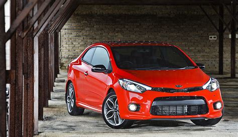 Kia Cerato Koup Coupé Without Compromise