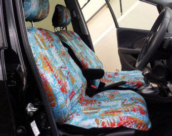 Grafitti Pair Of Car Front Seat Covers Bright Grafitti Printed Fabric