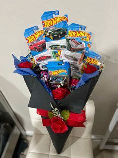 Ideas De Ramos De Hot Wheels Regalos Peque Os Para Novios Regalos