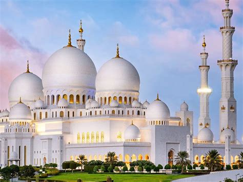 Sheikh Zayed Grand Mosque named among top free attractions in Asia ...