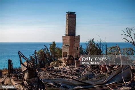 2,028 Malibu Fire Stock Photos, High-Res Pictures, and Images - Getty ...