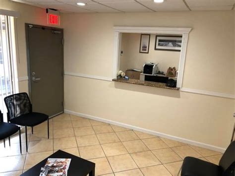 209 Urgent Care Updated January 2025 18 Photos And 45 Reviews 1908 Coffee Rd Modesto