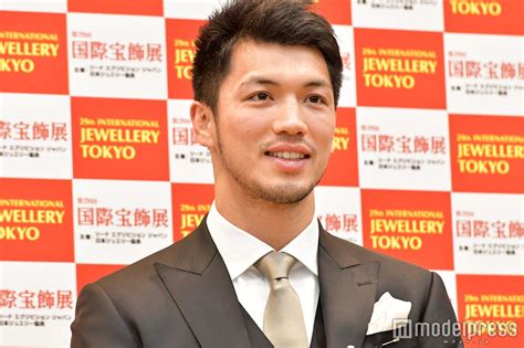 ボクシング・村田諒太選手、愛妻家エピソードに会場拍手 モデルプレス