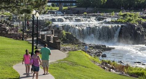 Sioux Falls Outdoor Fun In South Dakotas Largest City