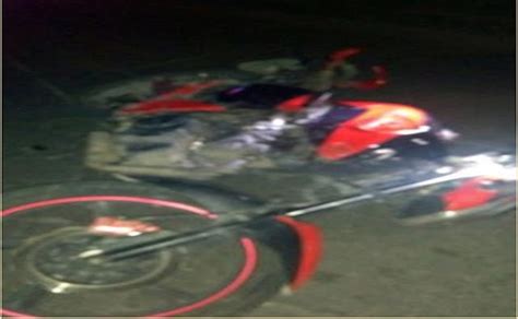 Muere motociclista al chocar contra árbol en Zinacantepec Toluca