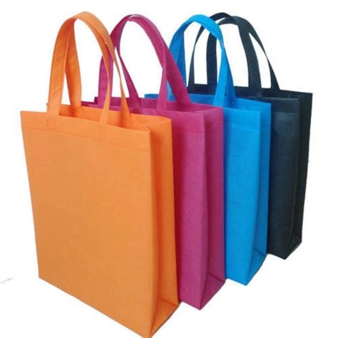 Handle Type Loop Handle Plain Colored Non Woven Carry Bag For