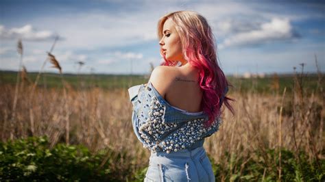 Blonde Pink Hair Woman Wallpapers Wallpaper Cave