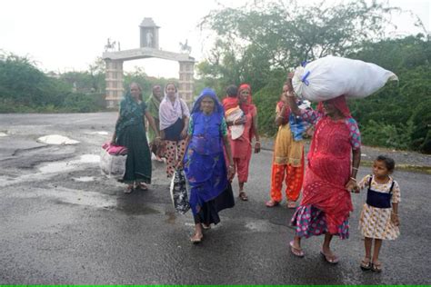 Cyclone Biparjoy 1 000 Villages Without Power In Gujarat