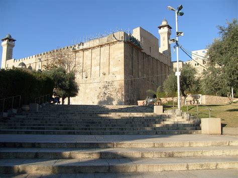 Visiting Hebron: discovering the hidden gem of the Middle East: August 2012