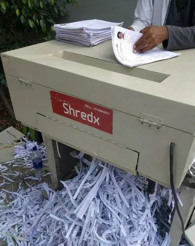 Semi-Automatic Paper Shredding Machines, SM at Rs 4000 in New Delhi | ID: 18972339433