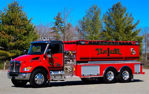 Acushnet Fire Department Fouts Bros 3000 Gallon Tanker Fire Truck