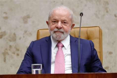 Saiba o tamanho da equipe que trabalhará na cirurgia de Lula em Brasília