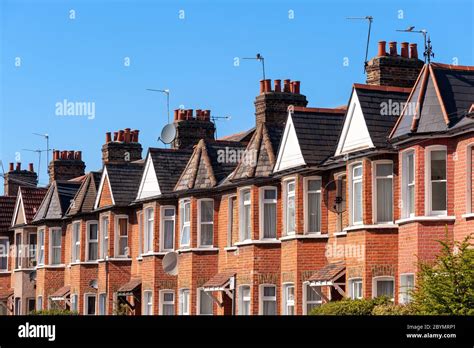 London Row Of Houses Hi Res Stock Photography And Images Alamy