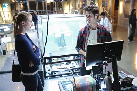 Stitchers - 1×01 “A Stitch in Time” - Promotional Photos - Kirsten and Cameron Photo (38576089 ...