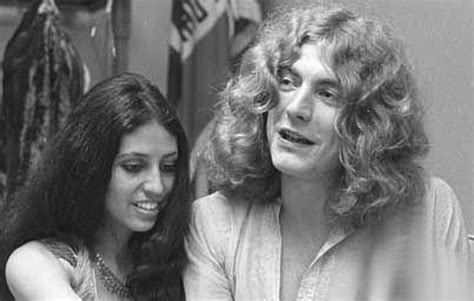 16 Robert Plant Married EdwinAnastasija