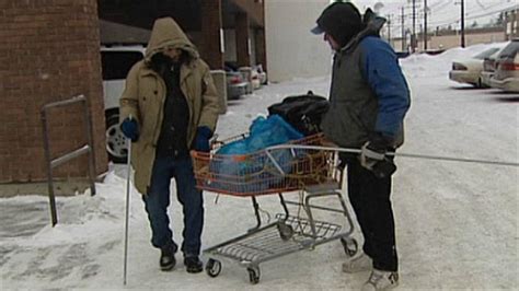 100 000 à 300 000 sans abris au Canada Qui dit mieux RCI Français