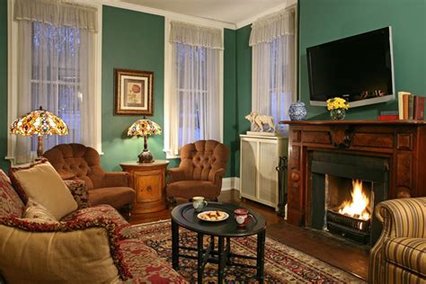 15 Best Hotels in Cooperstown, NY for 2024 (Top-Rated Stays!)