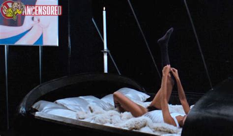 Adrianna Page nude pics página 1