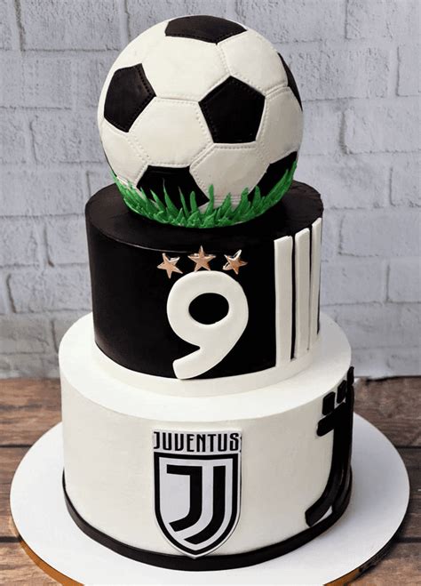 Football Cake Design Images (Football Birthday Cake Ideas) Sports ...