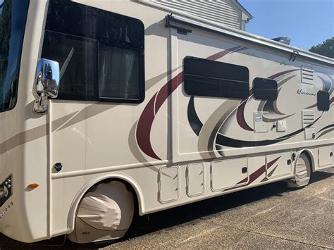 Thor Motor Coach Hurricane M Good Sam Rv Rentals