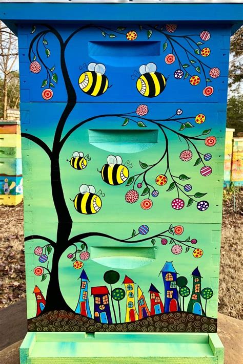 Artistic Beehives | IzzabellaBeez Hand Painted Beehive Boxes | Painted ...