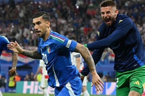 Italia Se Clasifica Ag Nicamente A Octavos De La Eurocopa El Comercio