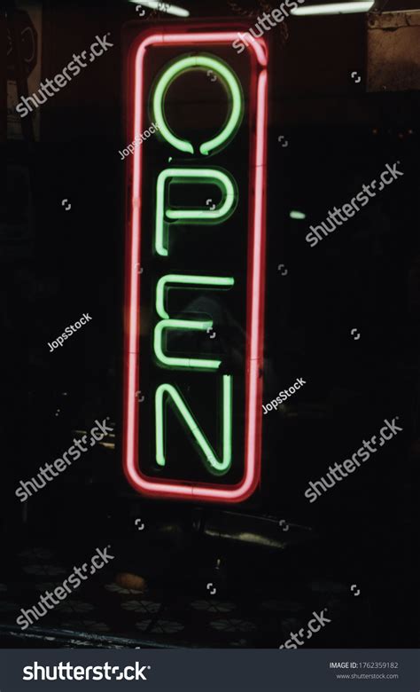 232 Neon Open Sign Vertical Images, Stock Photos, 3D objects, & Vectors ...