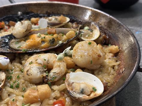 Filo Bistro: Chef from 2 Michelin-star restaurant serves up carrot cake