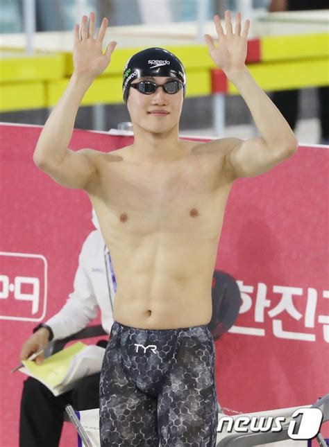 자유형 200m 대회신기록 황선우 쇼트코스 세계선수권에 도움 될 성과종합