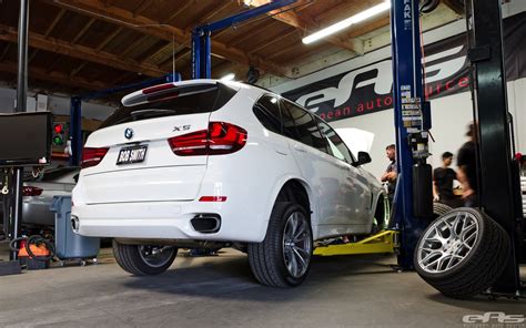 M Sport BMW X5 Gets Low at EAS - autoevolution