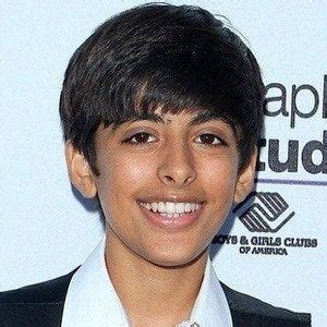 Karan Brar - Age, Family, Bio | Famous Birthdays