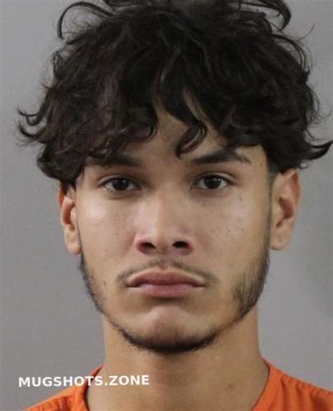 SANTIAGO DEJESUS WESLEY JONAR 01 04 2024 Polk County Mugshots Zone