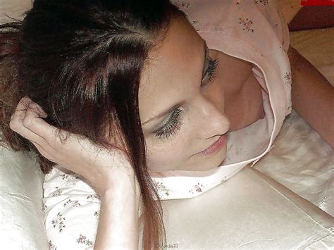 Oops Downblouse Nipple Slide Upskirt Teenagers ZB Porn