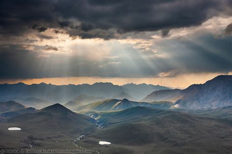 Brooks Range Mountains photos in Alaska's Arctic