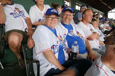 Hot Tots X Honeybees Hybrid Plan Minot Hot Tots