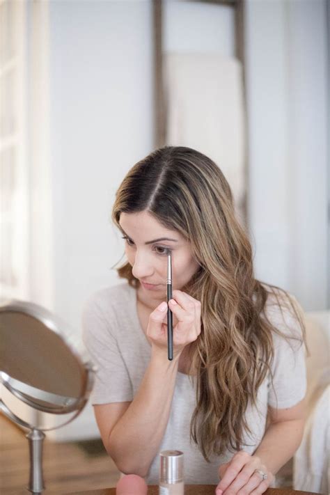 Beauty 5 Minute Mom Makeup Lauren Mcbride En 2024