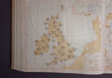 ofcom    uk  access full fibre mobile coverage steady