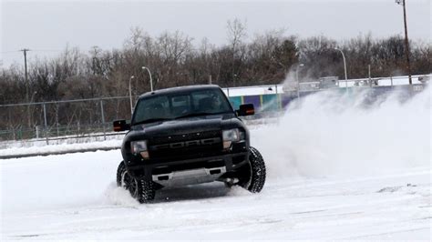 Hooning A Ford Raptor In The Snow