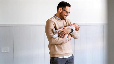 El padre no tiene derecho a la deducción por maternidad en el IRPF