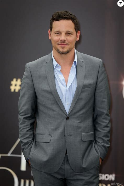 Justin Chambers Photocall De La Série Greys Anatomy Au 54ème