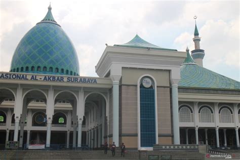 Masjid Al Akbar Siap Gelar Salat Tarawih GenPI Co JATIM