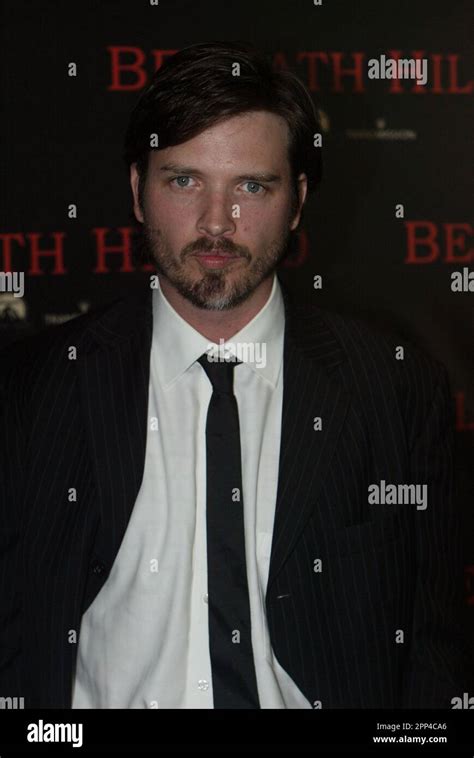 Aden Young la première mondiale du film d action dramatique de WW1