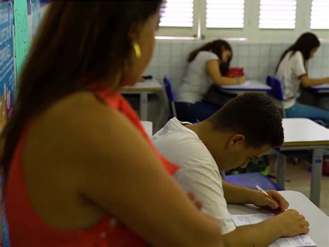 Deputados Aprovam Cria O Do Programa Escola De Tempo Integral