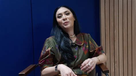 THOFU JADI PASANGAN TERHITS HINGGA BRAND AMBASADOR TINA ASTARI AKAN