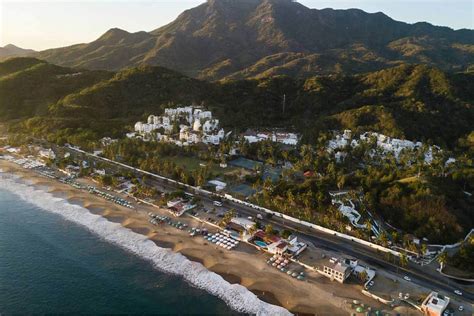 5 All-Inclusive Resorts in Manzanillo – All Resorts in One Guide