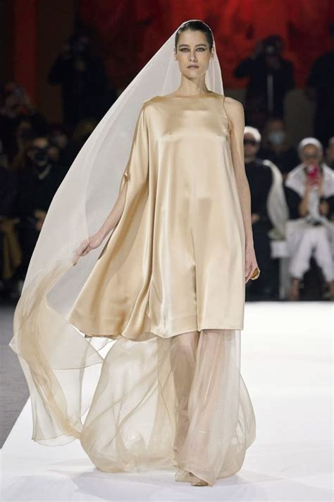 Couture Week Stephane Rolland SS 2022 Infoimaxtree 16 Couture