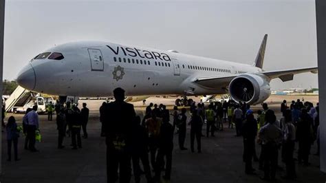 Dgca Steps In Tells Vistara To File Daily Flight Cancellation Delay